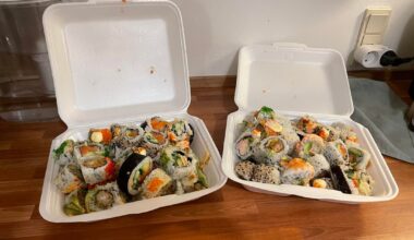 2kg of sushi (almost)