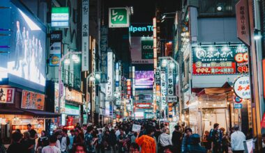The urban hustle & bustle of Tokyo