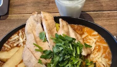 Akiba Mori Curry in Akihabara Caligari (variety of toppings)