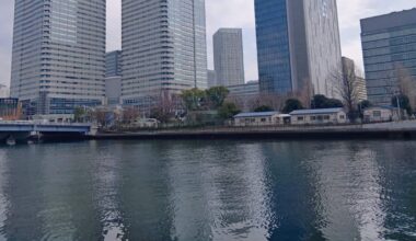 Tokyo's Chuo Ward plans to develop a water sports area in Harumi and Kachidoki area. Water sports such as rowing, canoeing, and stand-up paddleboarding (SUP) will be allowed