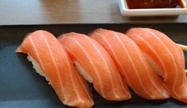 This sushi was cut the long way