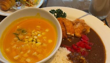 Curry katsu, corn soup, milk tea