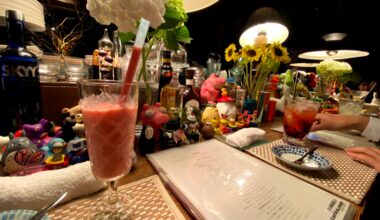 Fun fruit bar in Kobe, Japan that feels like a toy box