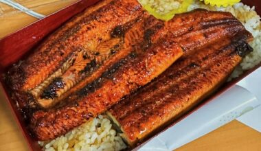 うなぎ丼とすき家の牛丼💕