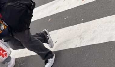 Shibuya crossing littered with over 50 burgers