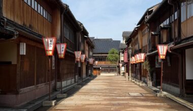Kanazawa Higashi Chaya District early morning