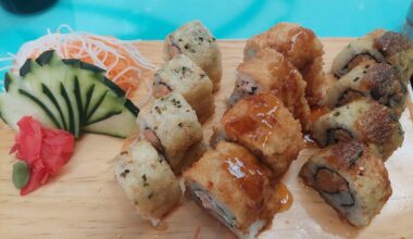 Traditional or fried? No middle ground allowed 😋