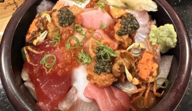 Dinner Chirashi @ Nakama