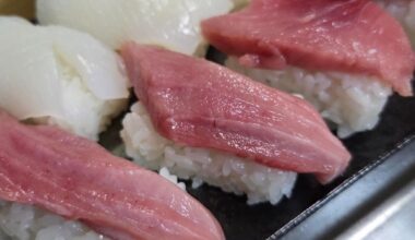 I tried making sushi.