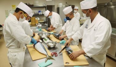 Japan freezes visa applications for foreign restaurant workers