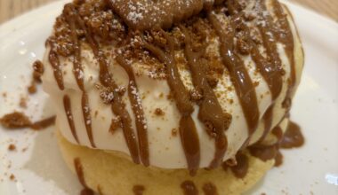 Biscoff Japanese soufflé pancake from Fuwa Fuwa!