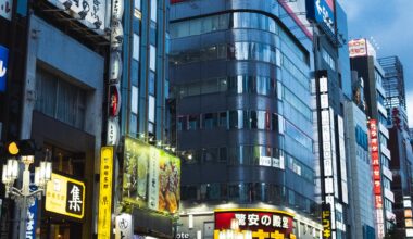 Evening in bustling Shinjuku