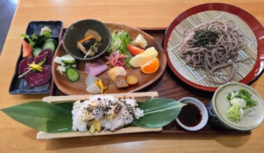 horse sashimi and soba along the Nakasendo trail