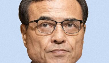 Ex-Suntory chairman Niinami NOT indicted over supplement imports - The Mainichi