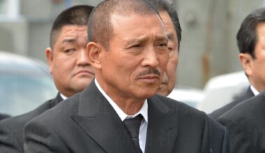Yakuza membership has declined so much that the Tokyo Metro Police have closed their Organized Crime Control Department; Yamaguchi-Gumi Yakuza newsletter proclaims, "The police will go easy on the yakuza from now on...Spring has finally arrived"