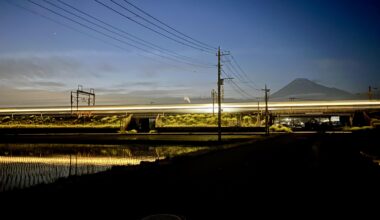 Was driving back to Tokyo from Shizuoka last night, noticed the clouds clearing, and decided to make an unscheduled stop