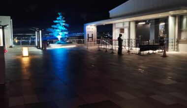 Zepp Haneda before a concert ended