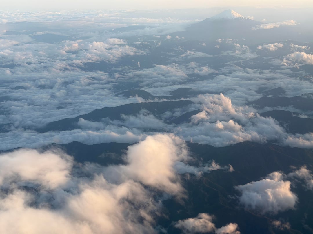 Saw Mount Fuji from the plane 🥺