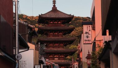Golden Hour’s crowd, Kyoto