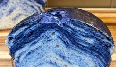 Butterfly Blue Shokupan (Japanese milk bread) fresh out the oven! 🦋