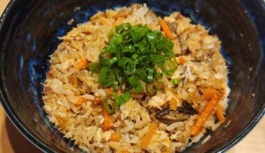 Salmon Takikomi Gohan